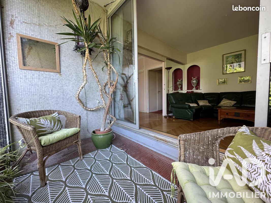 Appartement 5 pièces 106 m² · à Paris · 106 m² · 930 000 €