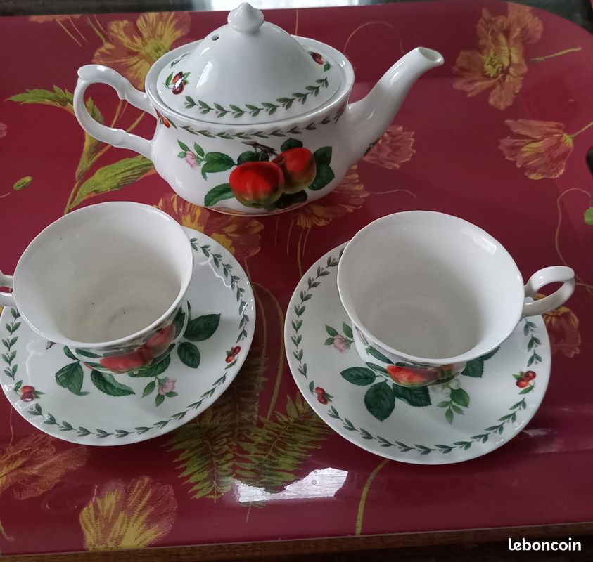 Service à thé et théière anglais (image 1)