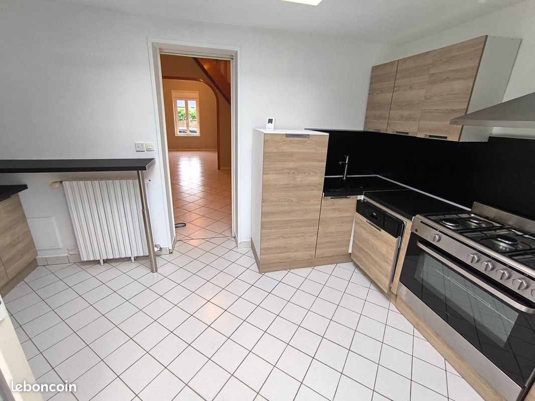 Maison 4 pièces 80 m² · à Cherbourg-en-Cotentin · 80 m² · 900 €/mois