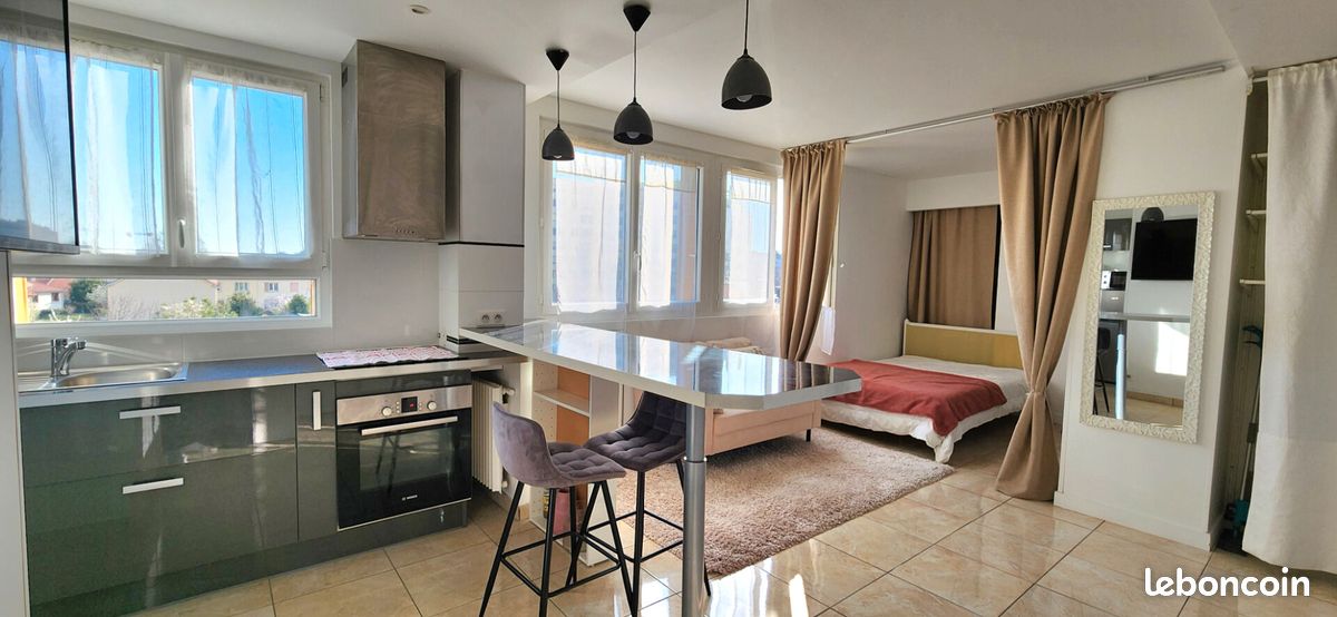 Appartement 1 pièce 31 m² · à Saint-Gratien · 31 m² · 800 €
