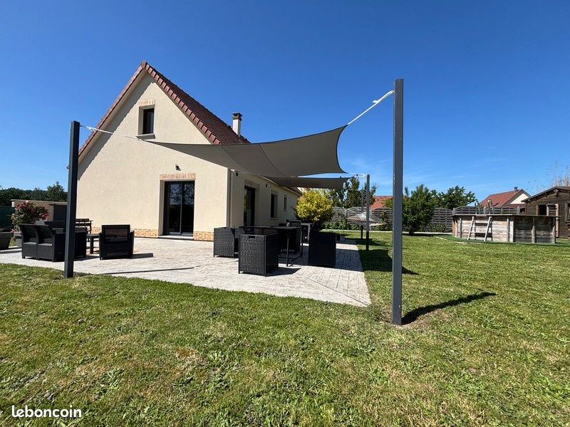 Maison 5 pièces 109 m² · à Saint-Pierre-de-Manneville · 109 m² · 299 000 €