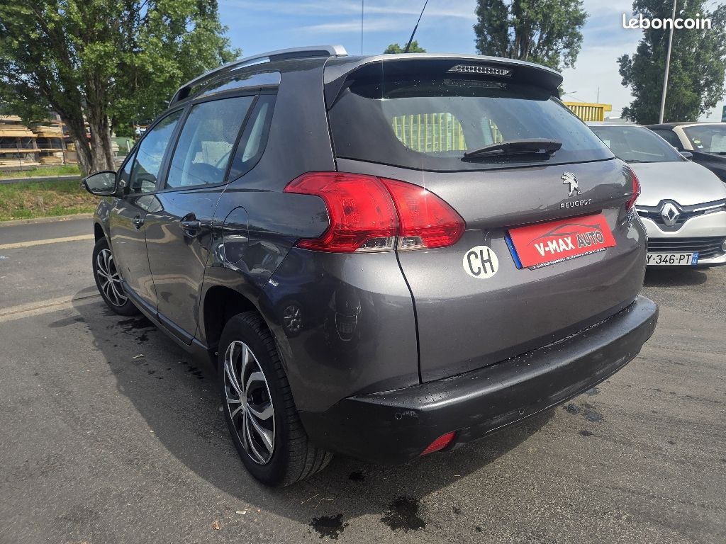 Peugeot 2008 1.6 e-HDi 92ch FAP ETG6 BLUE LION Active (image 4)