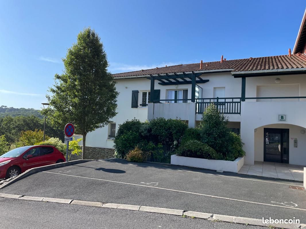 Studio 1 pièce 25 m² - Bassussarry 64200 (image principale 11)