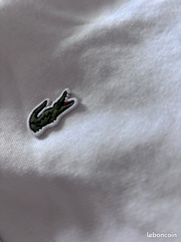 Vend cette veste Lacoste blanche très bonne état (image 2)