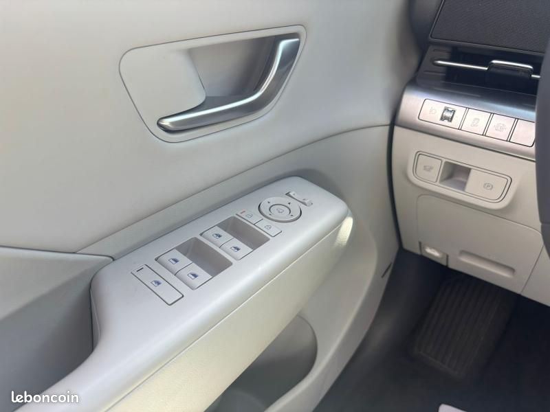 Hyundai Kona 1.6 GDi 129ch Hybrid Executive DCT-6 (image 18)