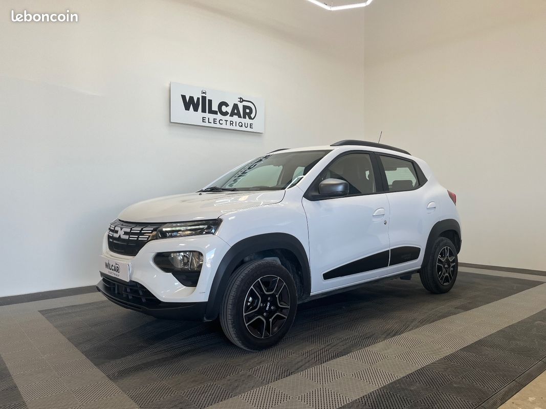 Dacia spring essential (image 1)