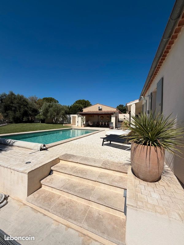 Maison 5 pièces 115 m² · à Bédarrides · 115 m² · 575 000 €