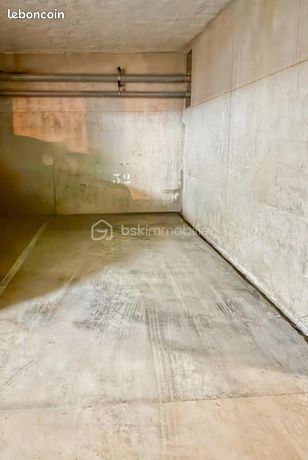 Parking 12 m² Montevrain