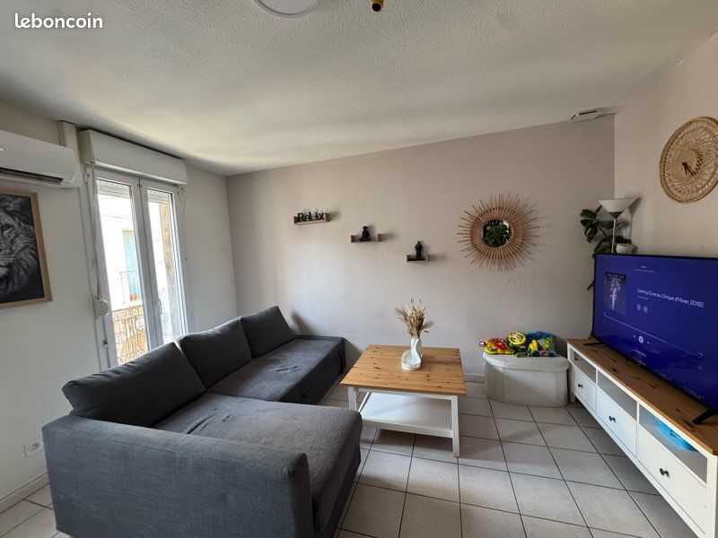 Appartement 3 pièces 80 m² · à Adissan · 80 m² · 670 €