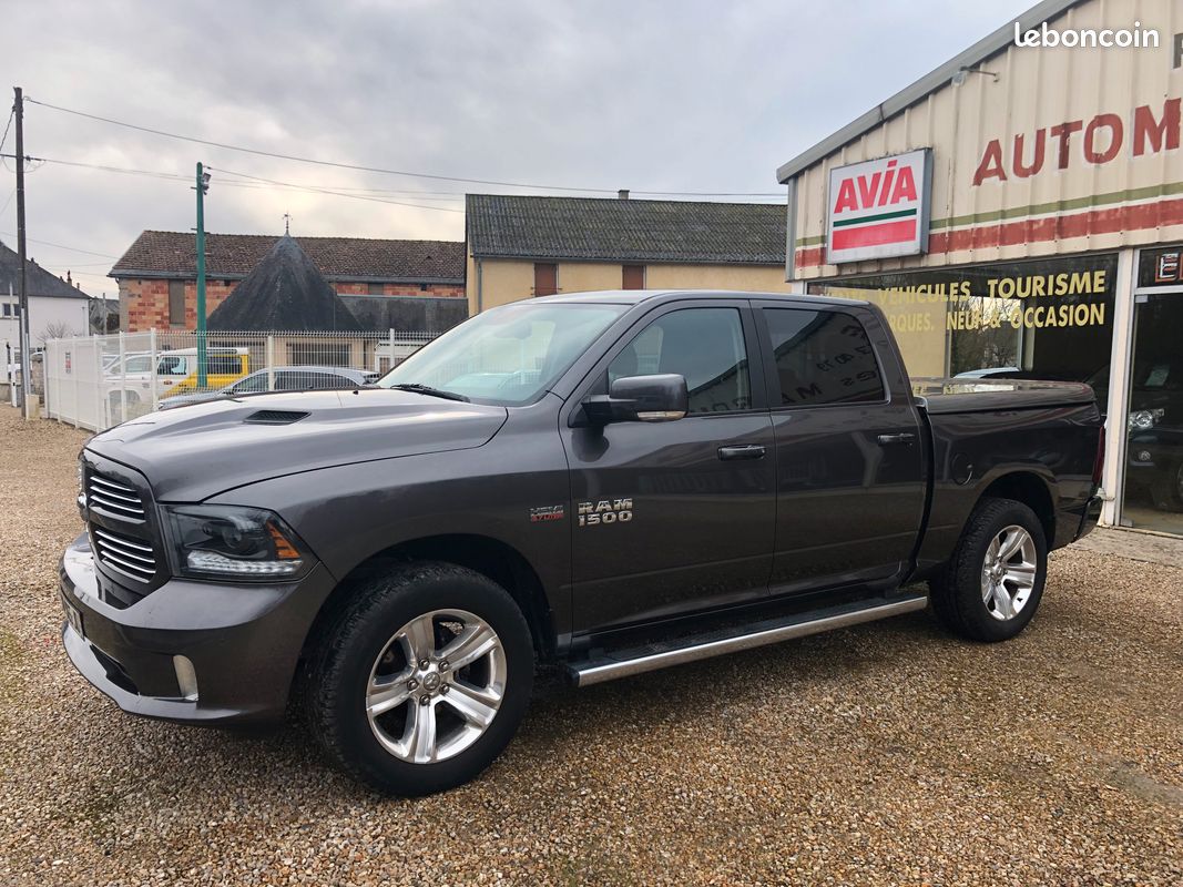 Dodge Ram 1500 V8 5.7L HEMI 4x4 E85 SPORT (image 1)