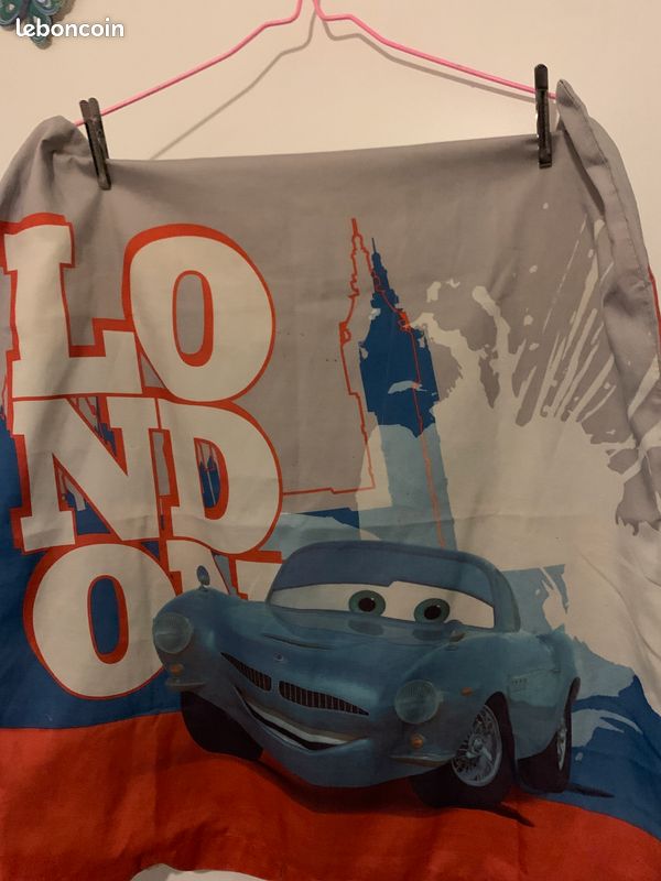 2 t’aies d oreillers Cars et Mickey (image 4)