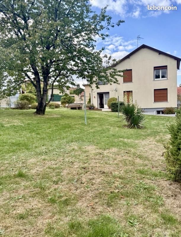 Maison 6 pièces 117 m² · à Ancerville · 117 m² · 136 000 €