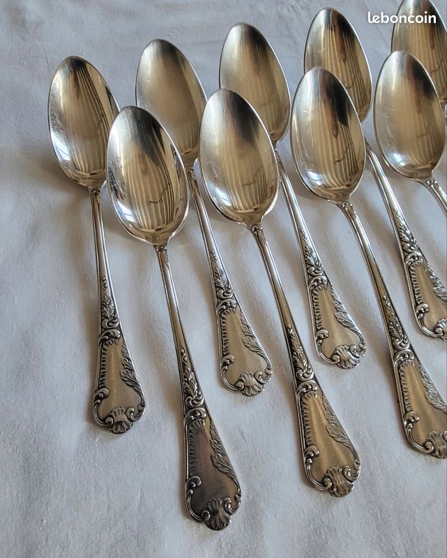 Ménagère 37 Pièces Orfèvre Frionnet François Couverts en métal