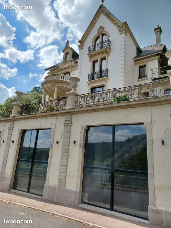 Appartement 3 pièces 100 m² · à Plombières-les-Bains · 100 m² · 142 000 €