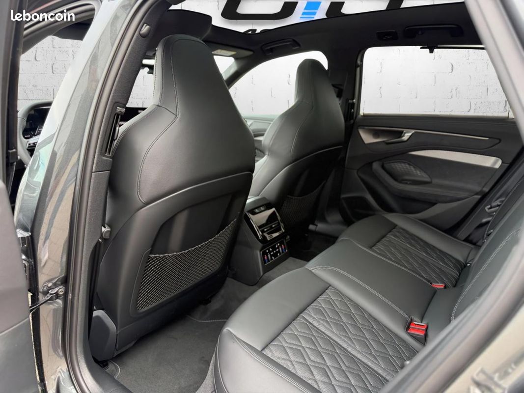 AUDI A6 AVANT e-hybrid 367 ch S tronic 7 Quattro S line FULL/PANO/TECH PRO/CUIR (image 12)