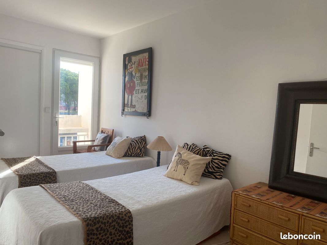 Bel appartement ds les marinas de Port Camargue (image 7)