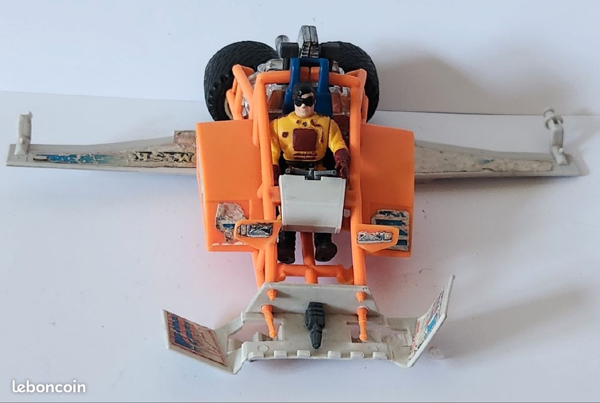 Mask firefly (image 5)