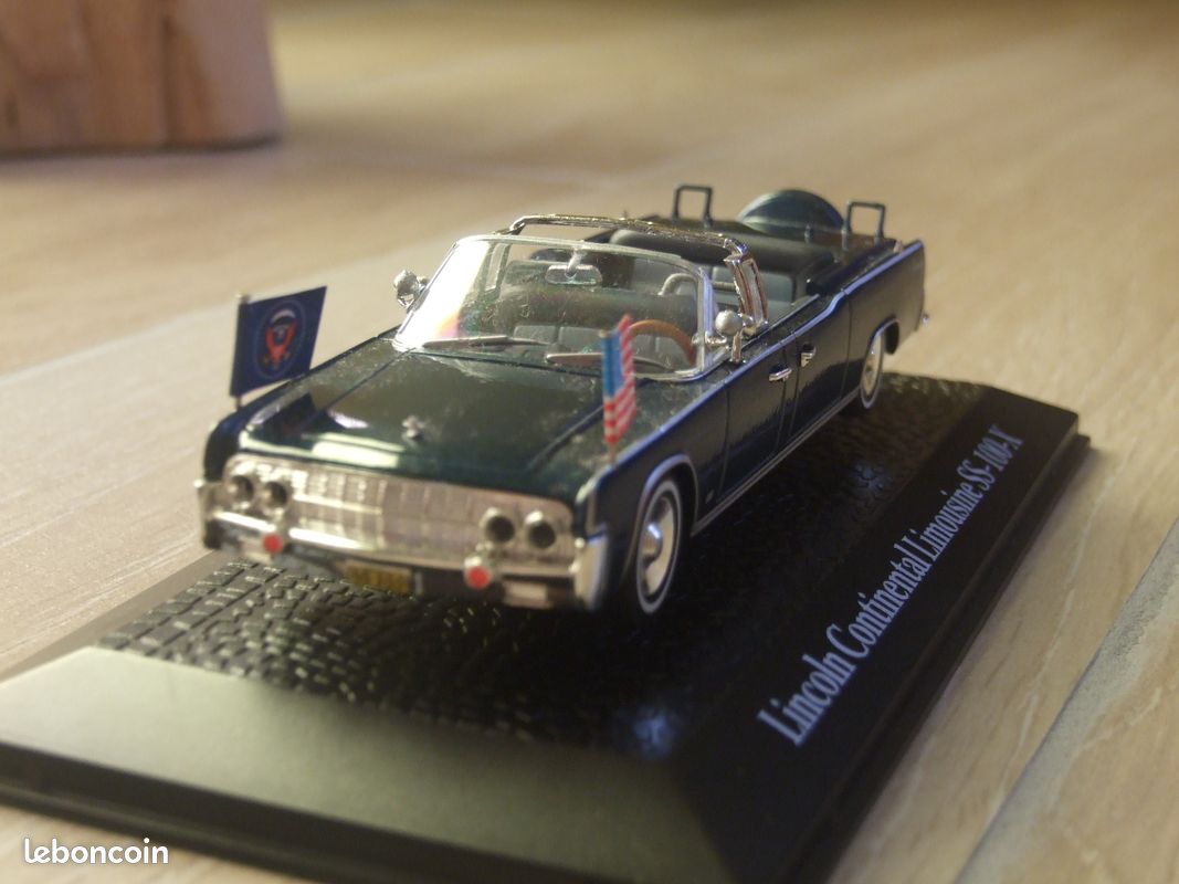Miniature Lincoln Continental 1972 Limousine Présidentielle 1/43 Greenlight - Très Rare Chase Car