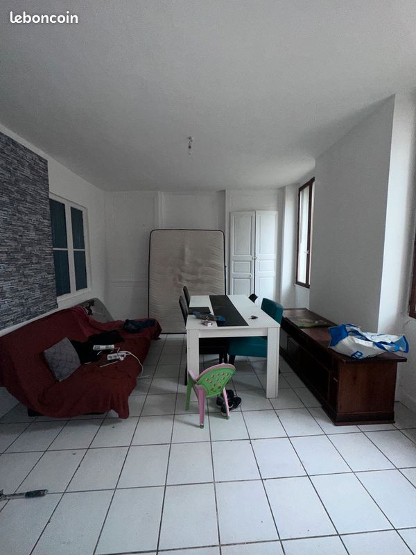 Appartement a louer montereau-fault-yonne - 4 pièce(s) - 85 m2 - Surfyn