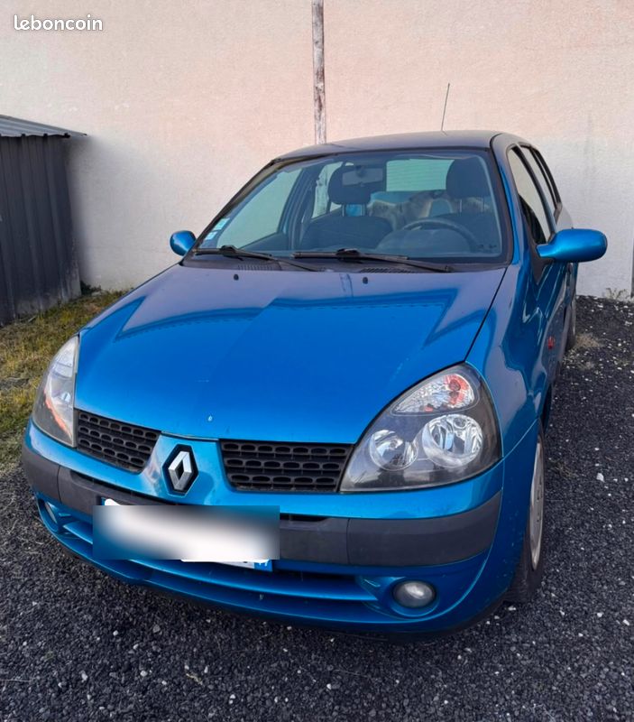 Clio 2 pour PROFESSIONNEL (image 1)