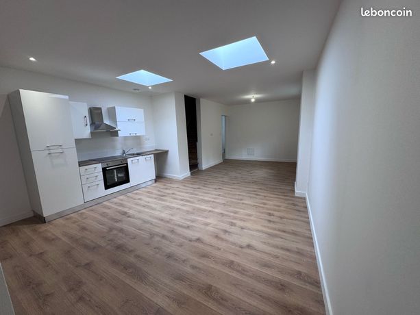 Maison à louer pour association