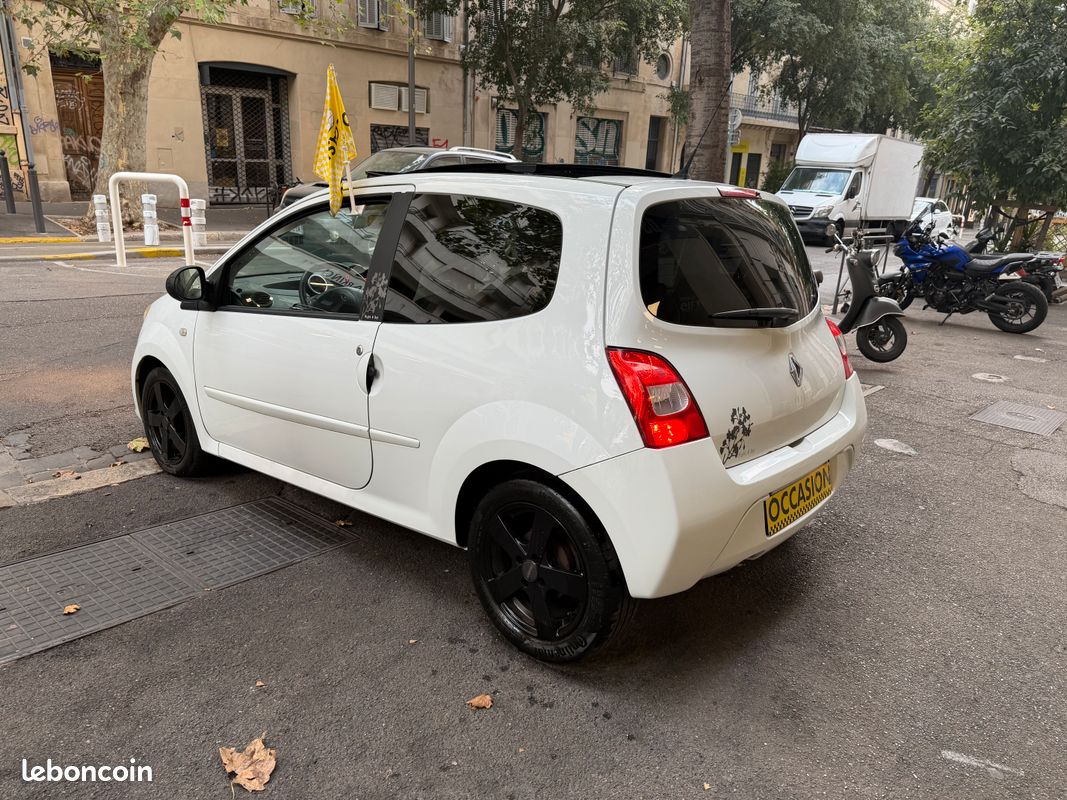 Renault twingo ii 1.2 75 2009 (image 3)