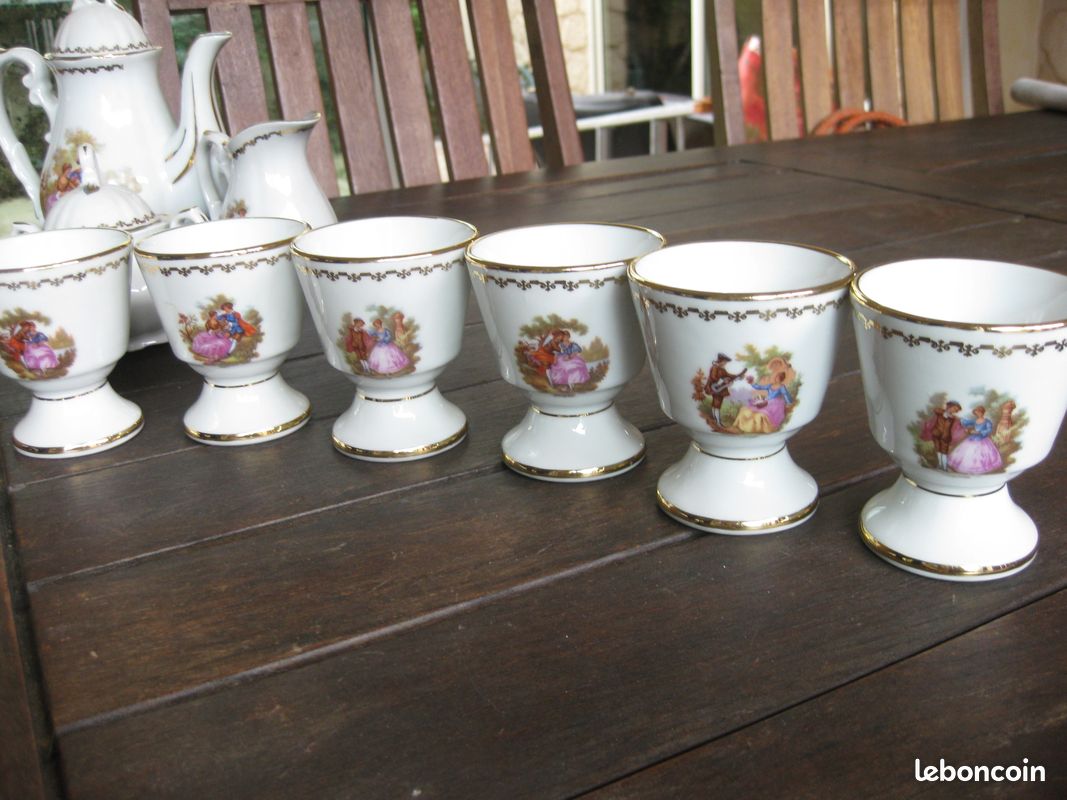 Service à café 9 pièces en porcelaine du Berry (image 4)
