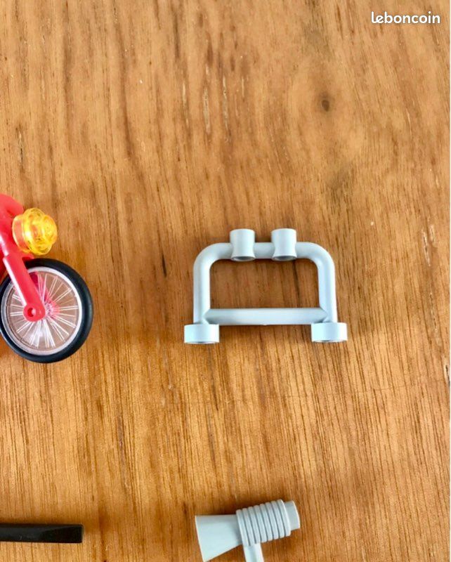 🚲🔧 Lot vélo rouge pompe réparation clé Lego en vrac pièces détachées accessoires (image 7)