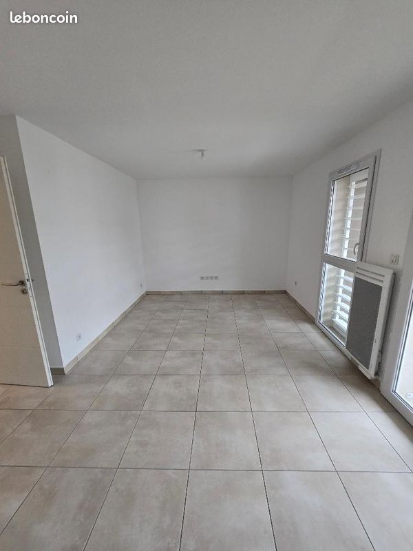 Appartement a louer beziers - 2 pièce(s) - 38 m2 - Surfyn