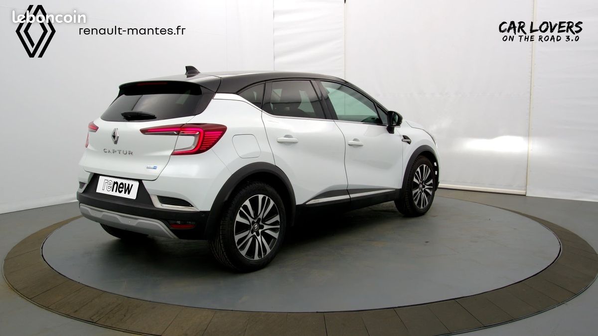 RENAULT Captur E-Tech 145 - 21B Initiale Paris (image 5)