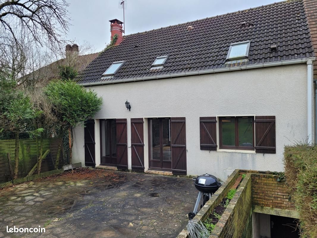 Maison 7 pièces 117 m² · à Osny · 117 m² · 1 699 €/mois