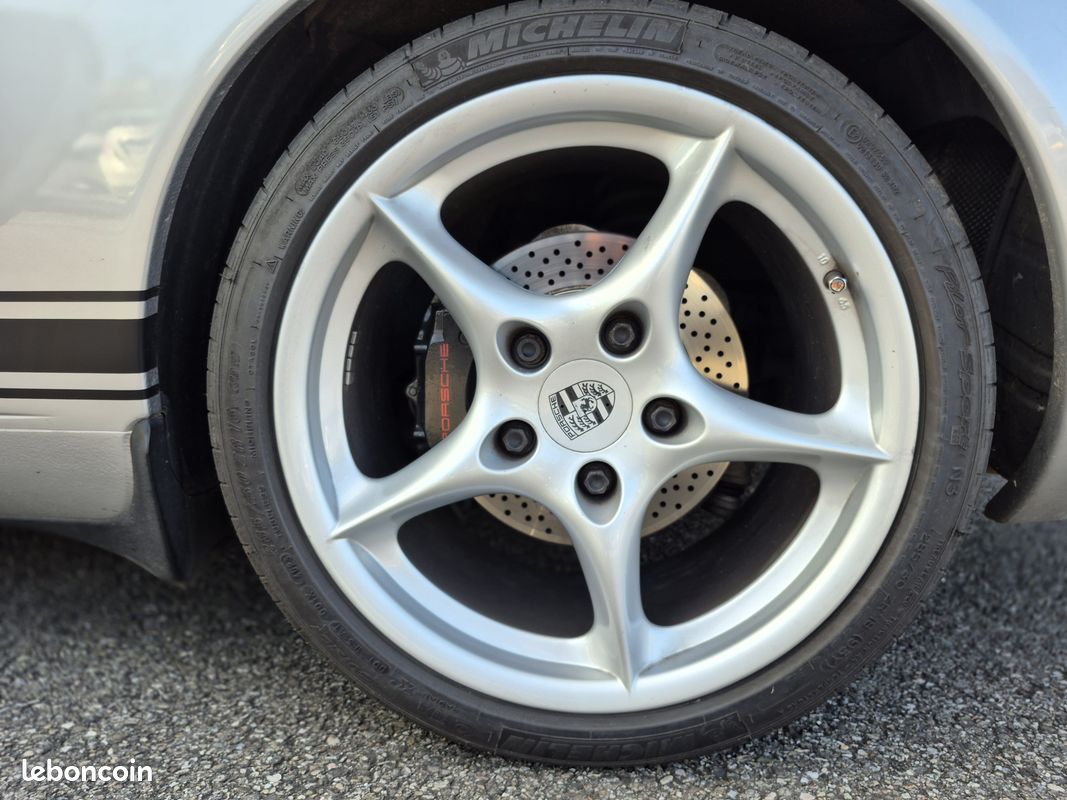 Porsche 911 type 996 carrera 2 (image 9)
