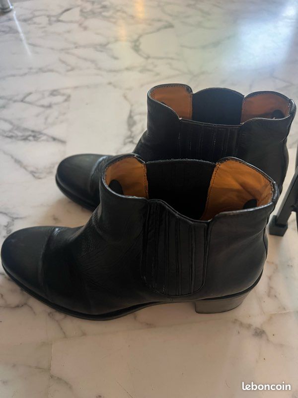 Boots (image 5)