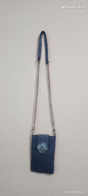 Sac à téléphone (image 8)