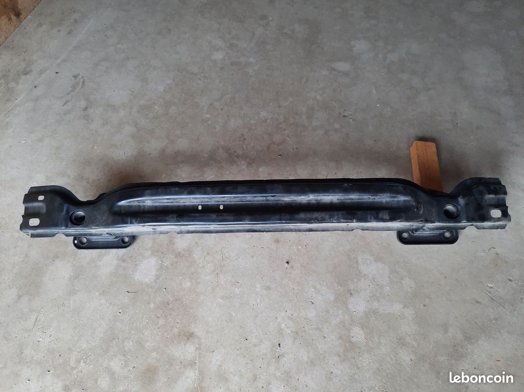 Support Par choc Pare-choc arrière BMW X1 E84 neuf (image 3)