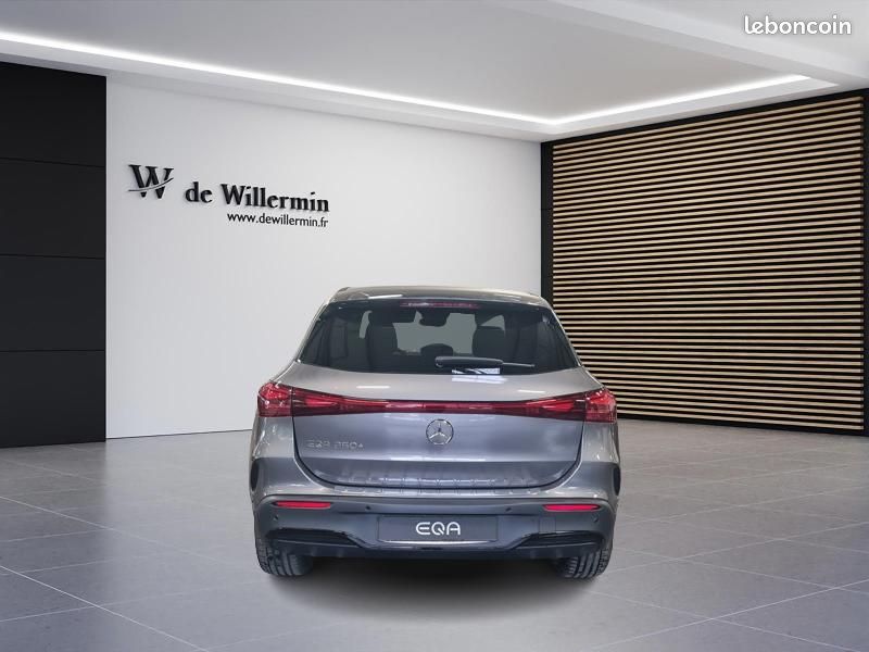 Mercedes EQA 250+ AMG Line (image 4)