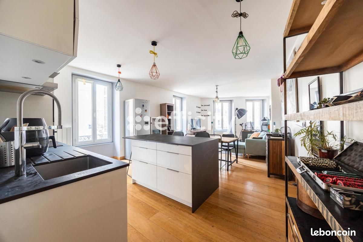 Appartement 3 pièces 80 m² · à Bordeaux · 80 m² · 380 000 €