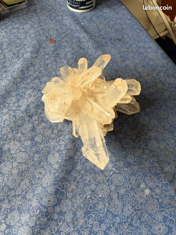 Superbe cristal de roche naturel – Quartz – (image 1)