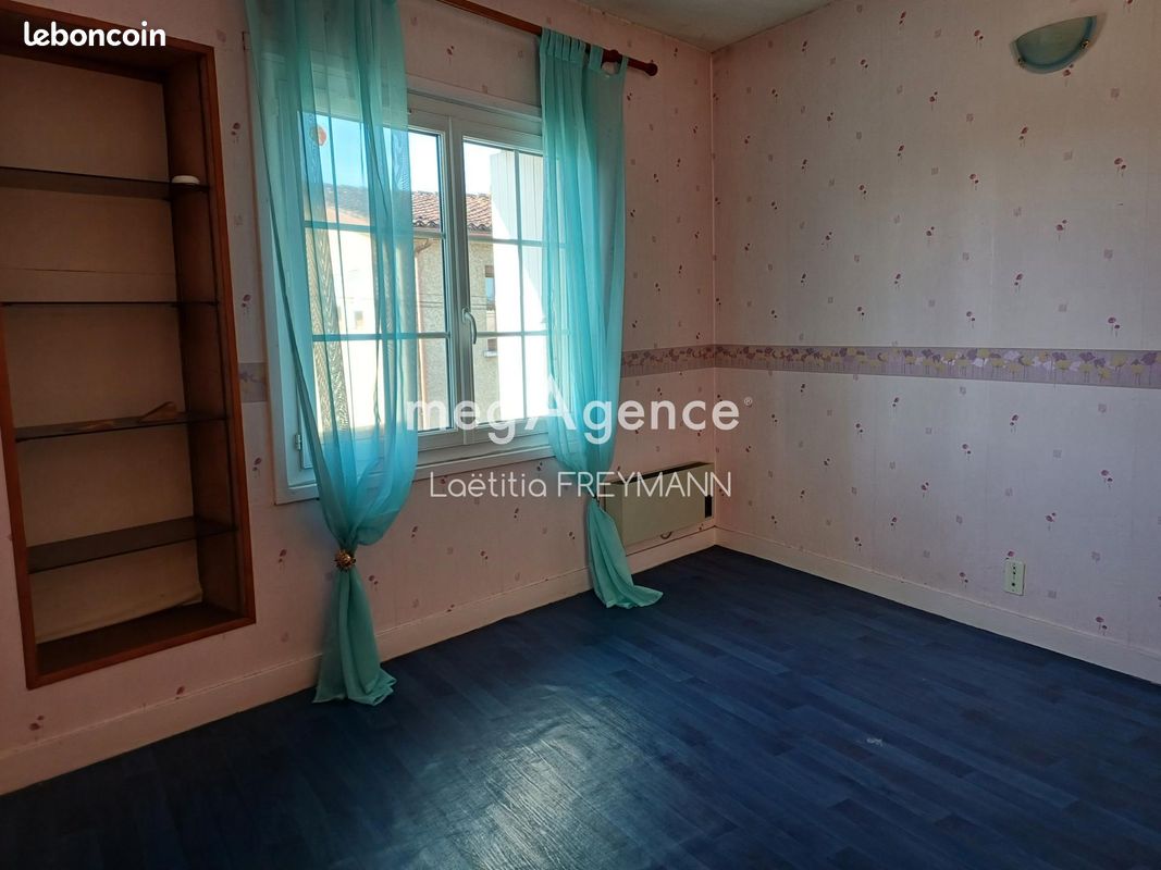 Maison de ville 4 pièces 106 m² - Châteaubernard 16100 (image principale 1)