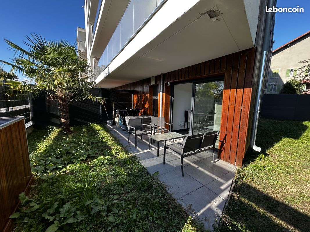 Appartement 2 pièces 48 m² · à Ville-la-Grand · 48 m² · 1 250 €/mois