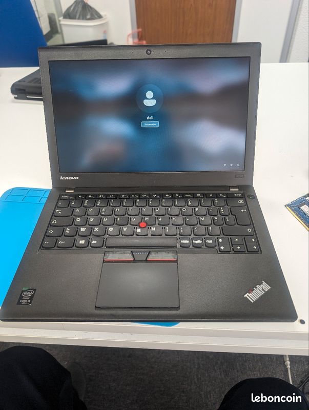 Pc portable Lenovo thinkpad x250 core i5 5 ème génération 4 go ram 128 go ssd windows 10 (image 1)