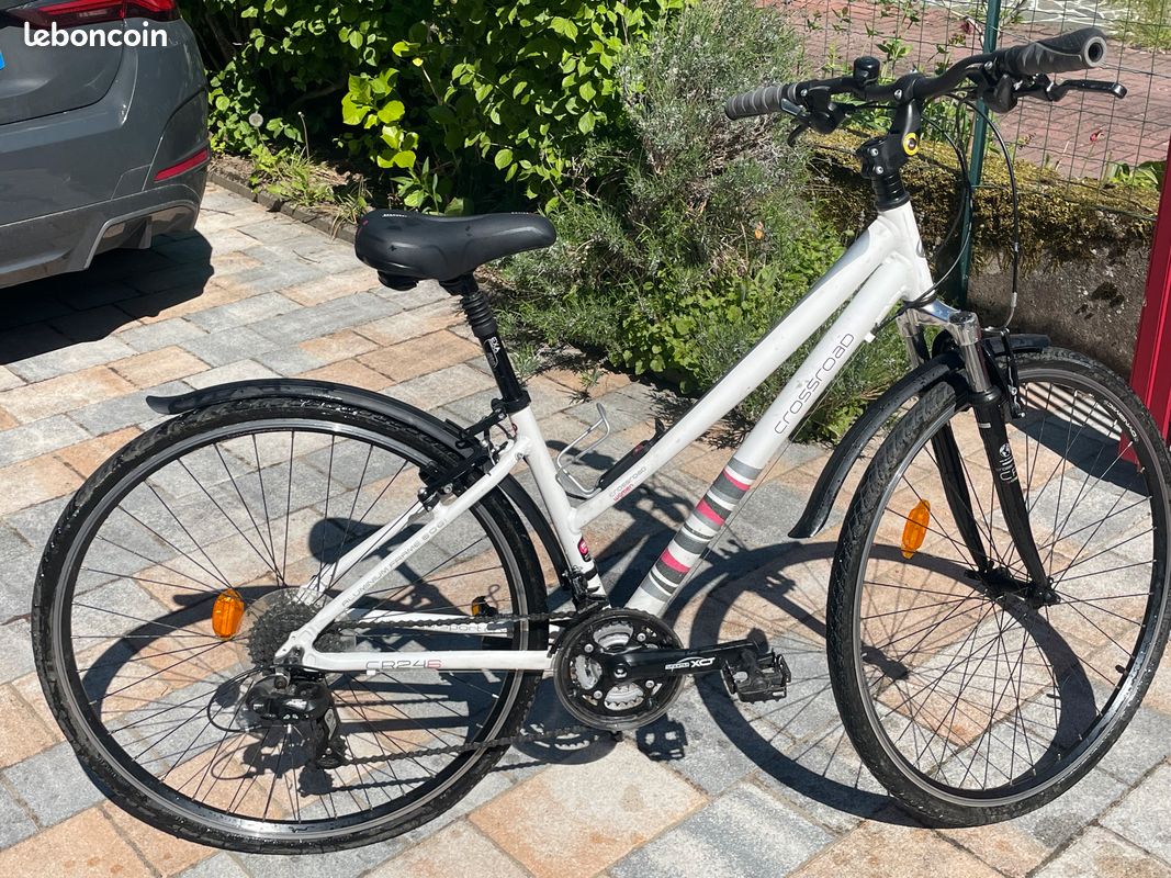 VTT route adulte aluminium M 37-622 700-350 Vélos