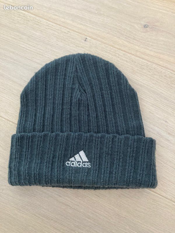 Bonnet gris Adidas (image 1)