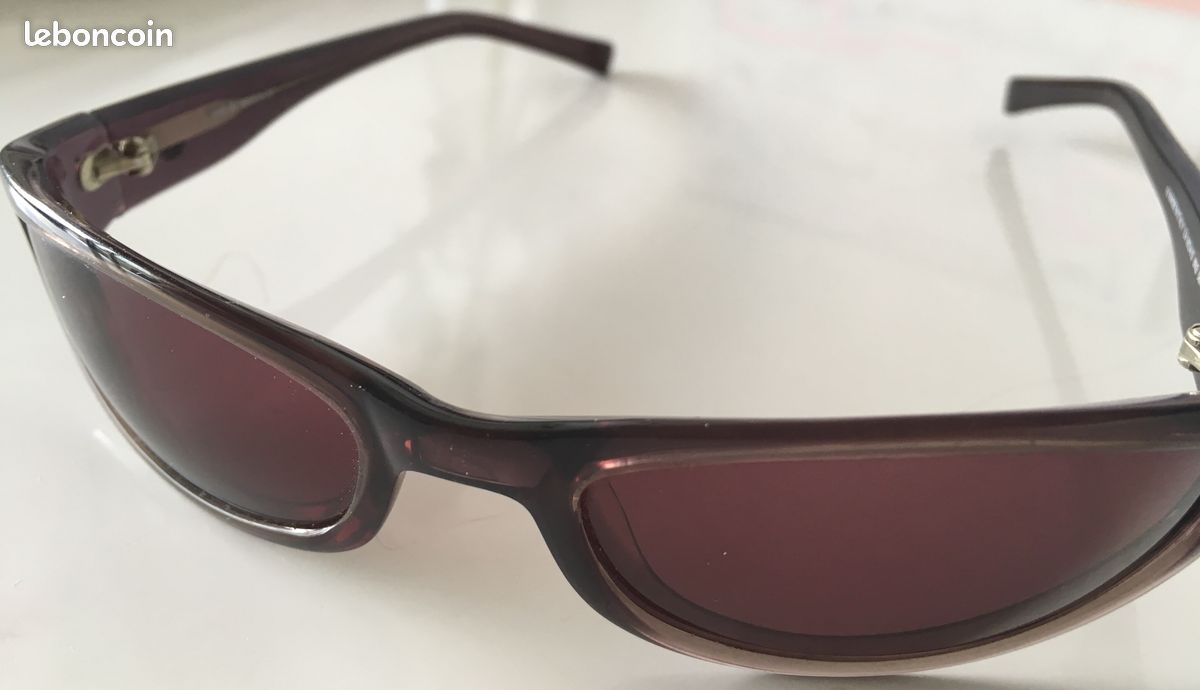 Lunette de soleil emporio armani occasion (image 3)