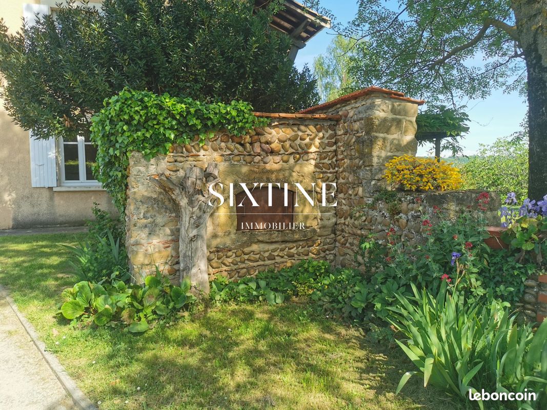 Maison 13 pièces 350 m² · à Vernioz · 350 m² · 995 000 €