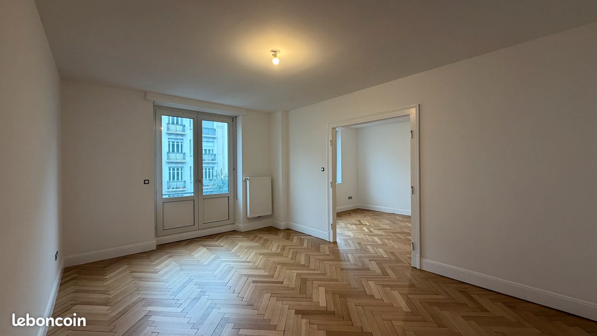 Appartement 3 pièces 100 m² · à Strasbourg · 99,8 m² · 1 670 €/mois