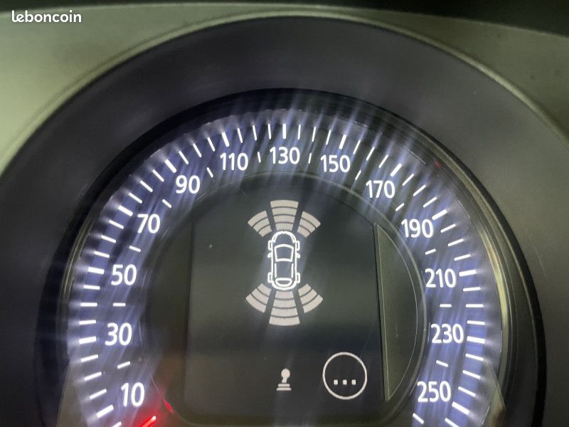 Renault SCENIC IV 1.2 TCE 115CH ENERGY LIFE (image 21)