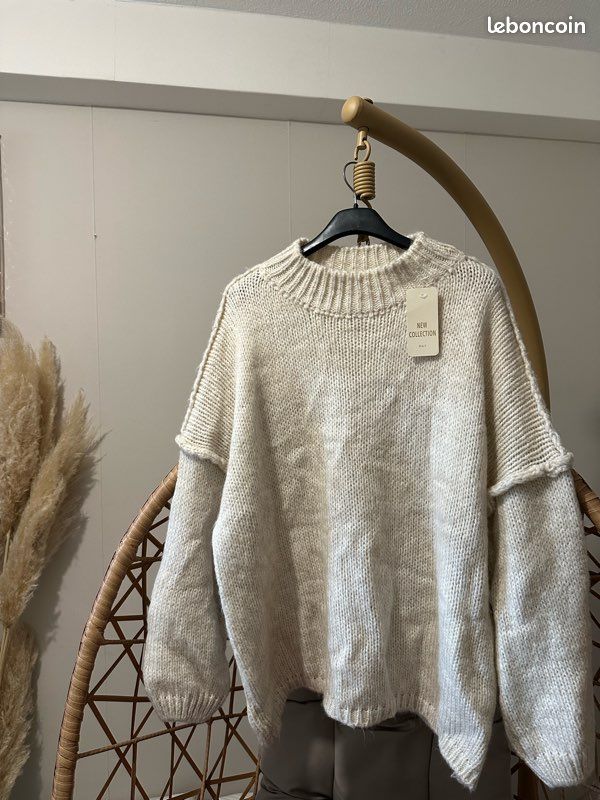 Pull beige (image 1)