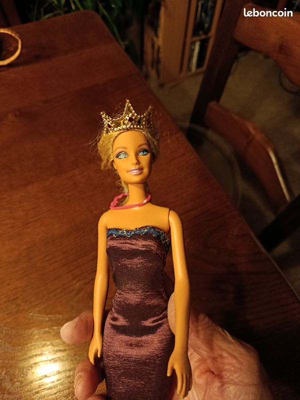 Poupée barbie robe fourreau (image 10)