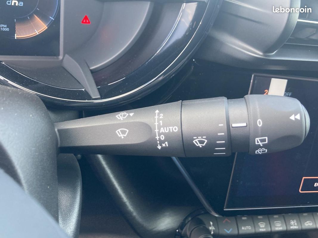 ALFA ROMEO JUNIOR 1.2 ibrida 145 speciale e-dct6 (image 18)